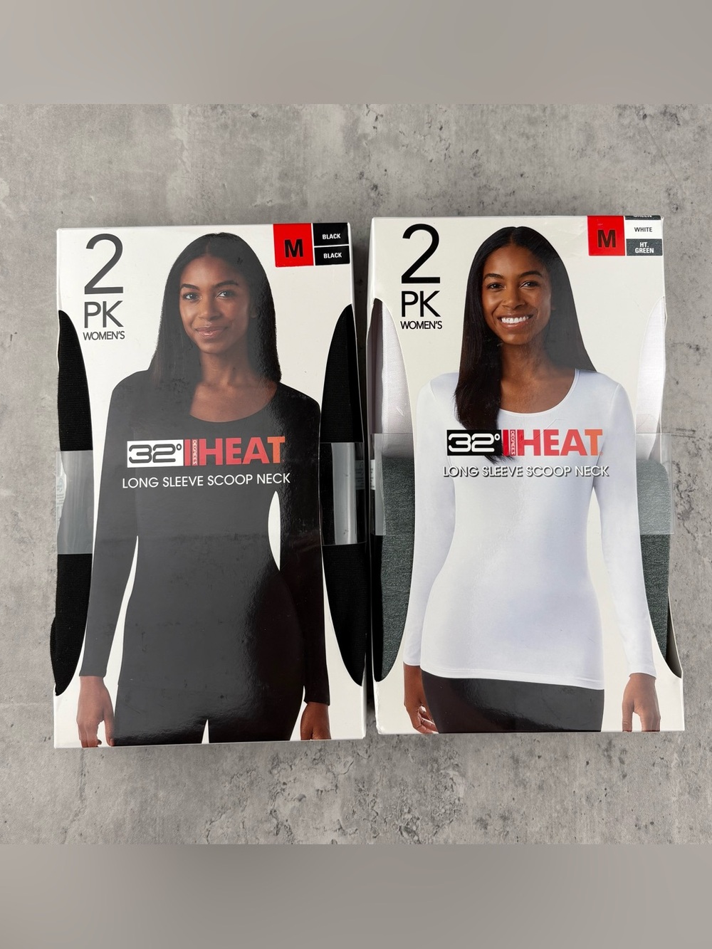 32 Degrees Heat Women's 4-Pack Long Sleeve Scoop Neck Tee, Black/white/green, M